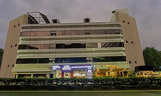 Hotel Sahara Exterior