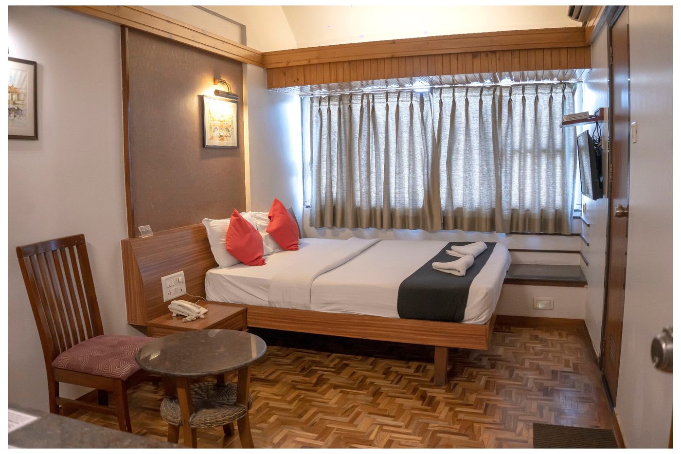Executive AC Room